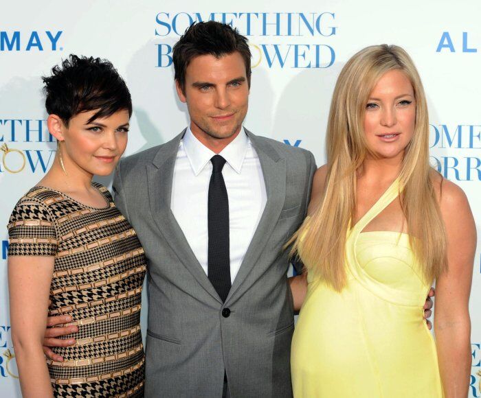 Colin Egglesfield with Ginnifer Goodwin and Kate Hudson at the Something Borrowed premiere